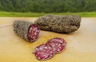 Dry cured pepper sausage (Saucisson)
