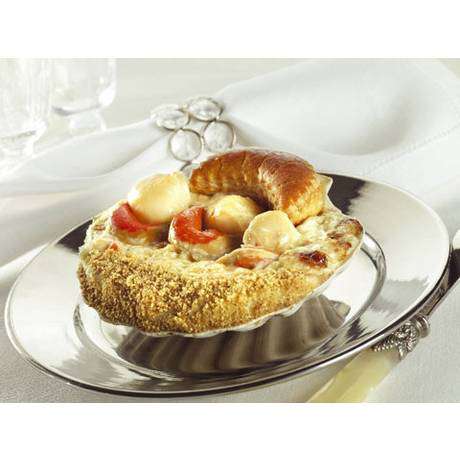 Scallops & coral in creamy sauce with puff pastry croissant 6x190g