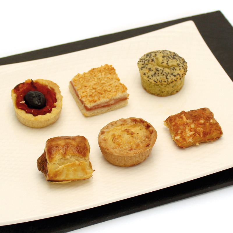 Assorted toast appetizers excellence x24 616g
